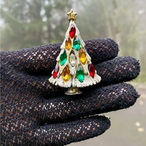 Christmas Tree Rhinestone Brooch Holiday Fashion